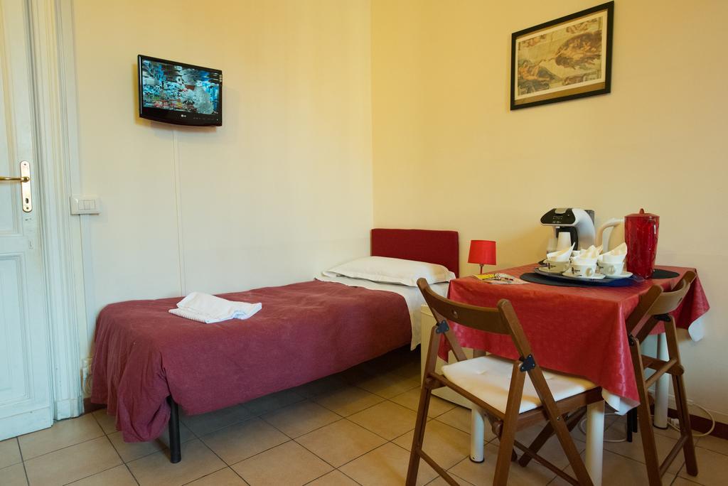 Quo Vadis Roma 2 Bed & Breakfast Exterior photo